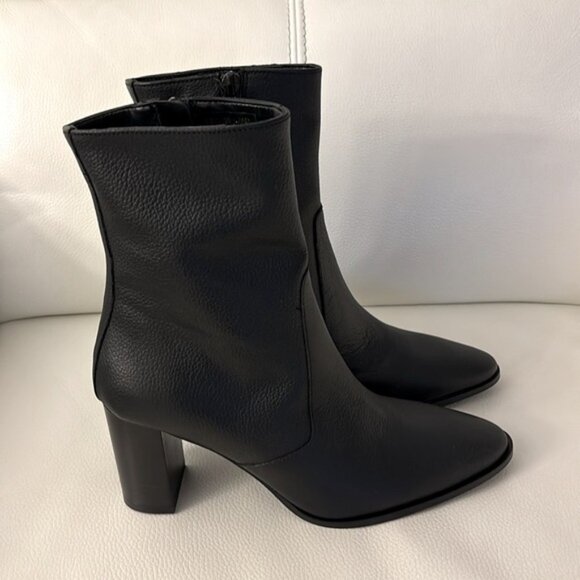 New in Box Coach and Four Silla Bootie in Black size 8 - Picture 1 of 8